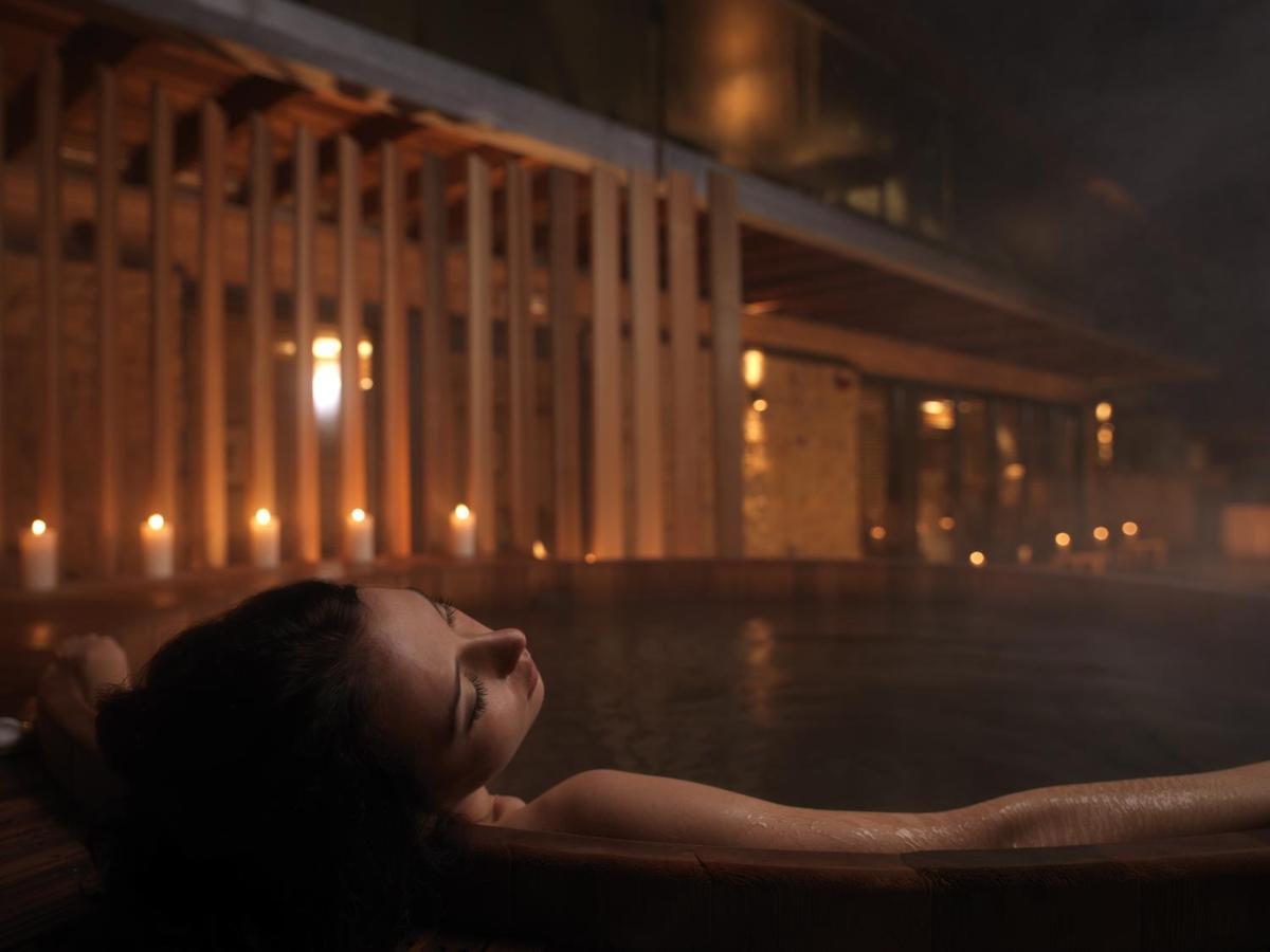 Feversham Arms Hotel & Verbena Spa Helmsley Esterno foto